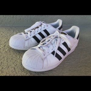 Adidas Superstar